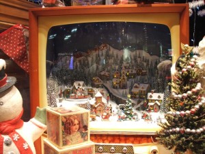 Build an attractive retail window display