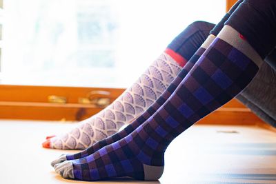 5 Reasons to Wear Grandpa Shorter's Fashionable Compression Socks ...