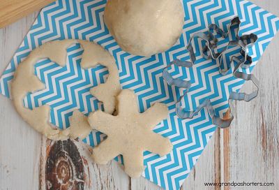 Adorable Homemade Gift Tags With Cookie Cutters - Happy Hooligans