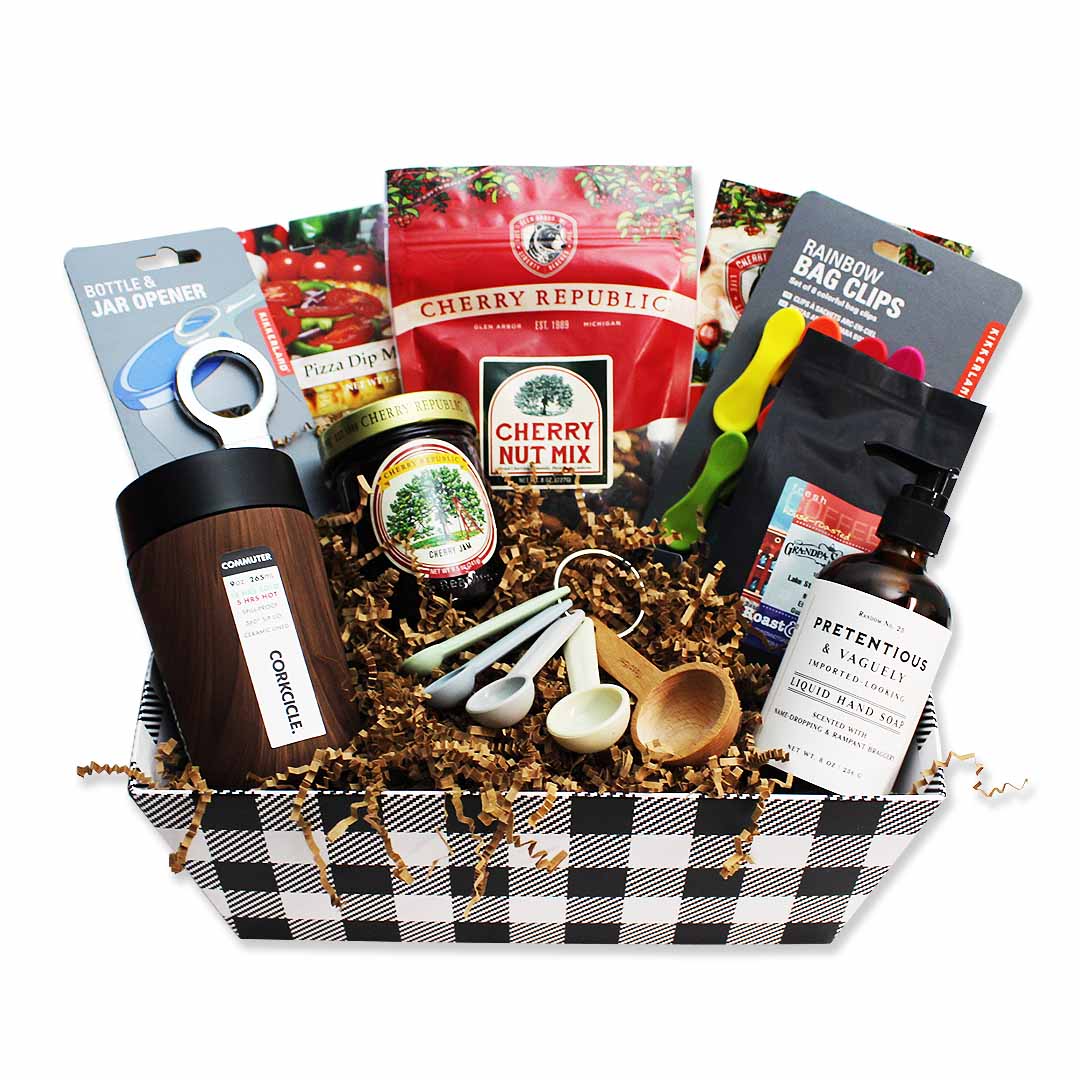 Custom Housewarming Gift Basket (Deluxe)
